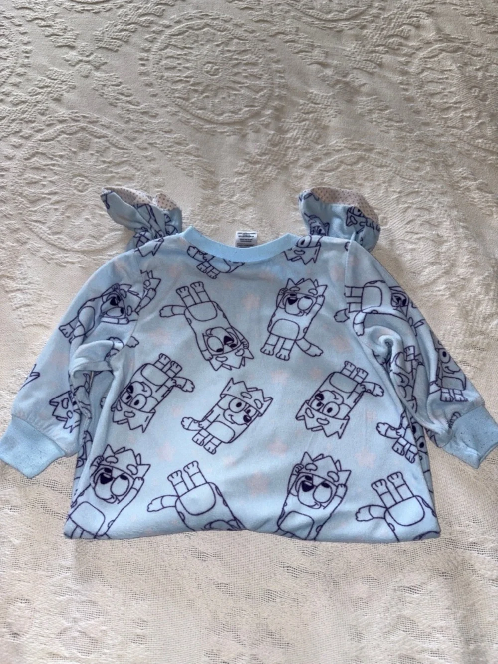 Bluey Unisex Infant Printed Baby One-Piece Footed Sleeper EUC 18m
